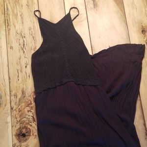 Women's cross-back maxi dress